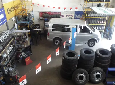 HANDLOGUM SERWIS Wulkanizacja Serwis Wymiana Opon Olsztyn - prostowanie felg, opony rolnicze